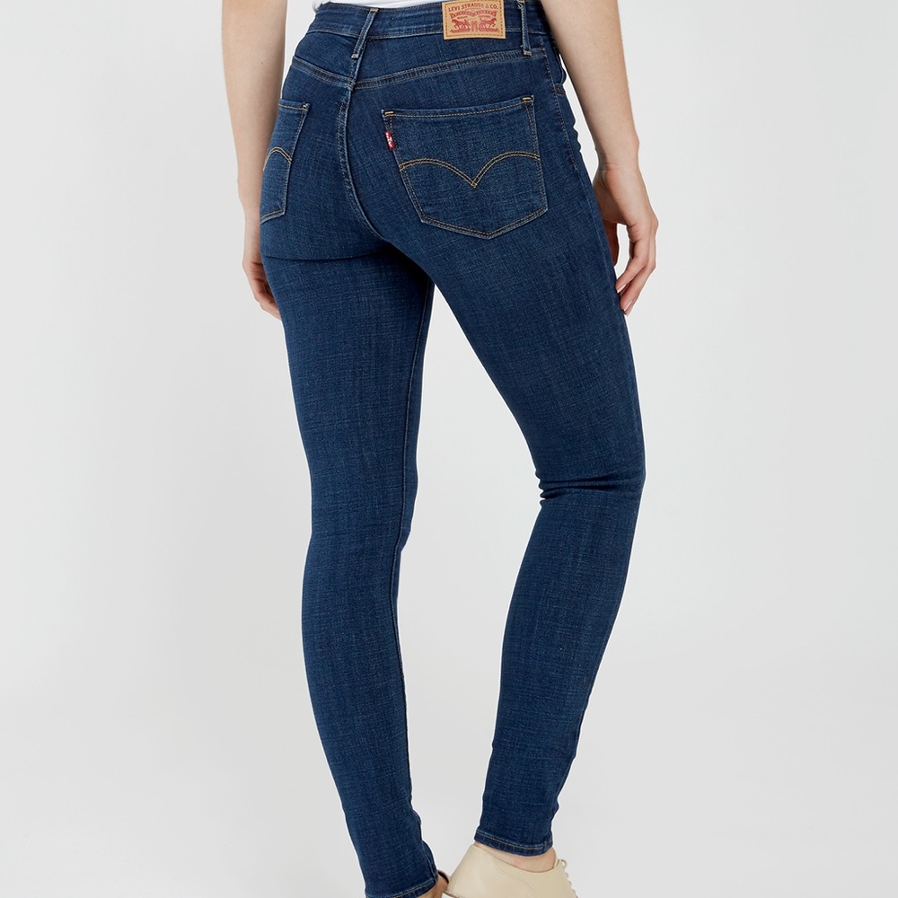 LEVI’S 721 High Rise Skinny Jeans